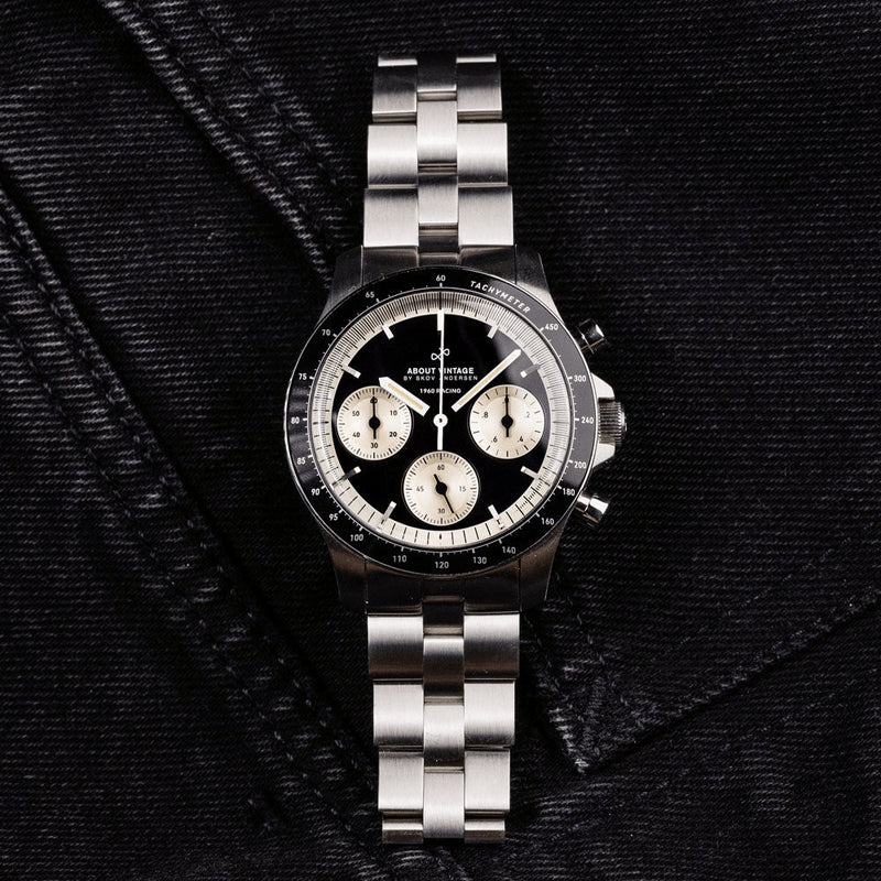 About Vintage Racing Chronograph 1960 Steel / Black