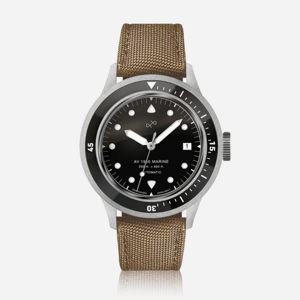 About Vintage 1956 Marine Automatic, Steel / Black