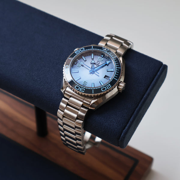 Foxton - Charbon Marine Blue & Black Walnut