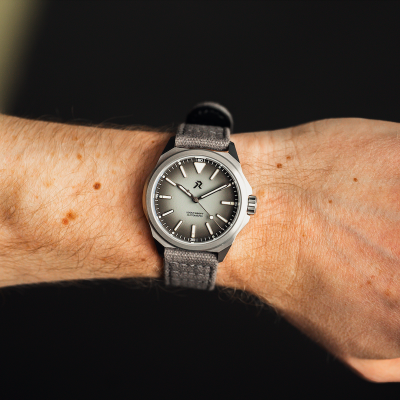 RZE RESOLUTE - Arctic Grey