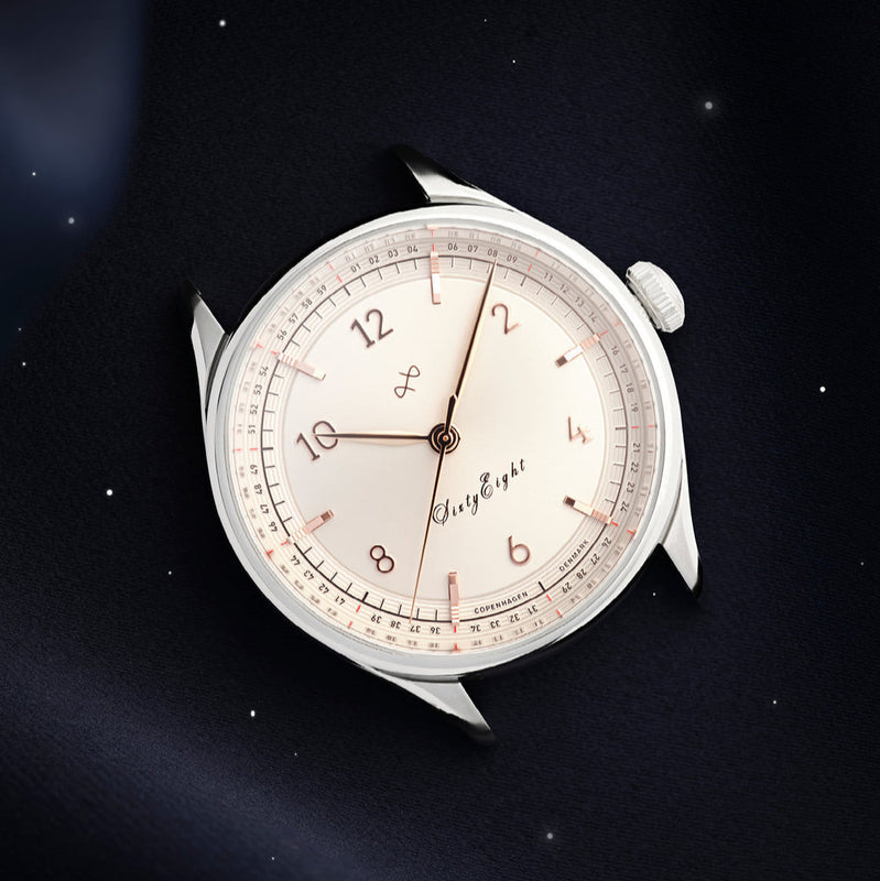 About Vintage Mechanical 1968, Steel / White