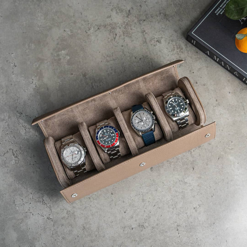 Nevada Desert 4 Slot Watch Roll, Alcantara lined, italian leather, handmade in italy, watch roll, travelroll for watches, travel safely with watches, watch roll interior