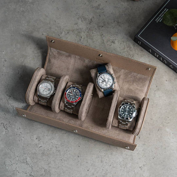 Nevada Desert 4 Slot Watch Roll, Alcantara lined, italian leather, handmade in italy, watch roll, travelroll for watches, travel safely with watches, watch roll interior