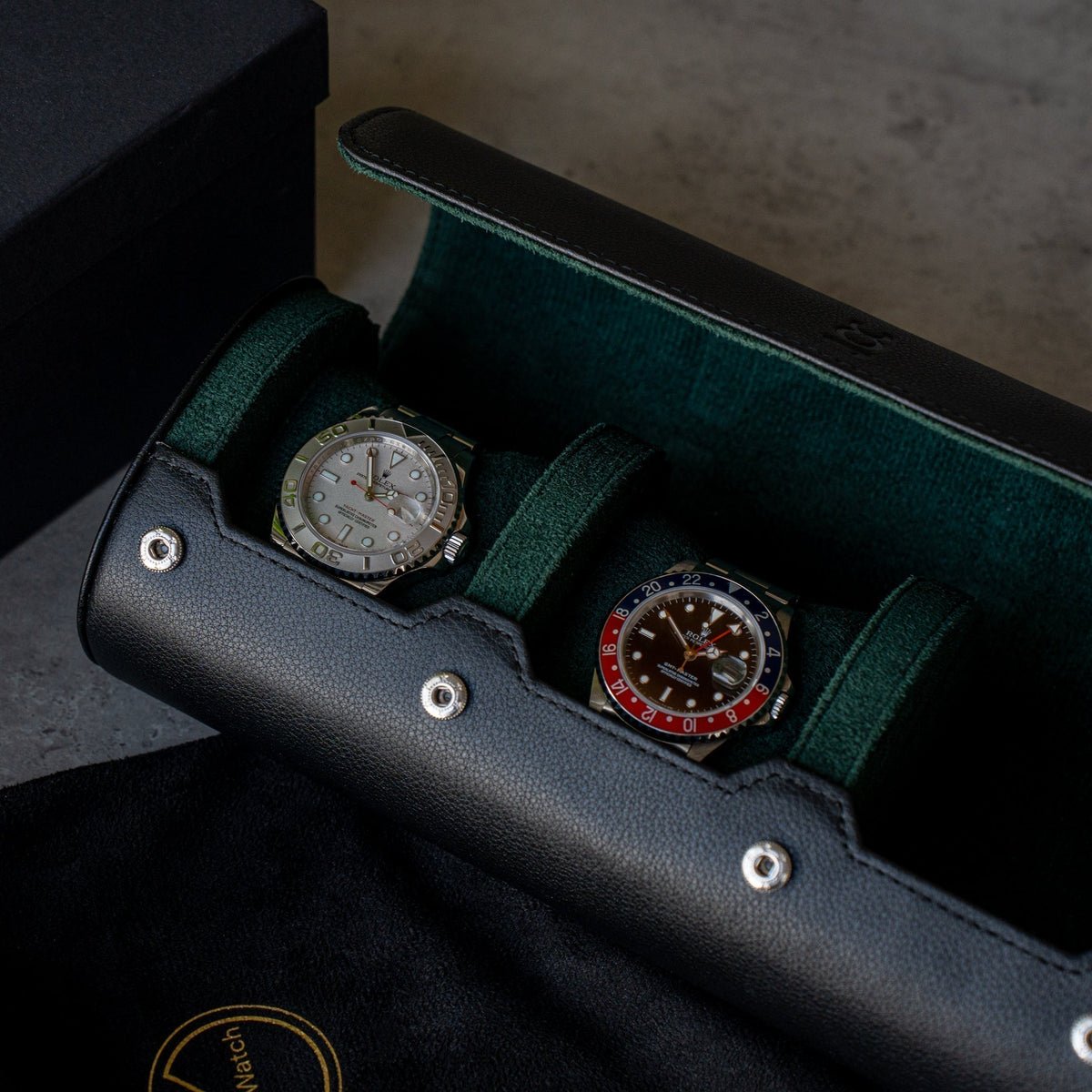 Watch cases for men: How to choose the right one