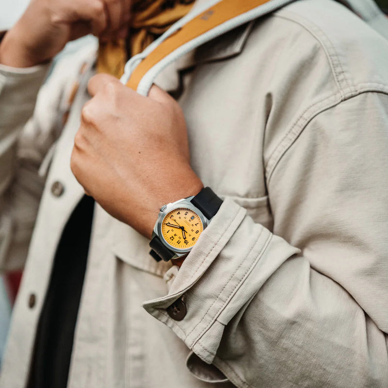 RZE VALOUR 38 - Medallion Yellow