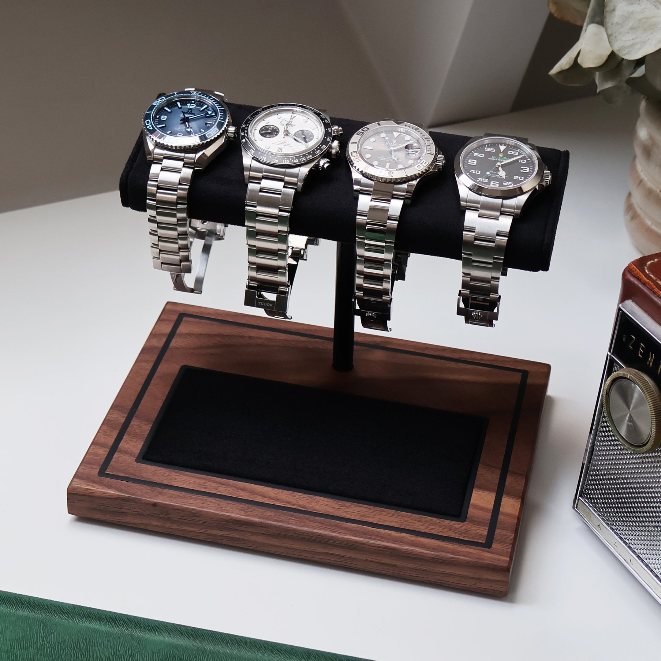 Foxton - Charbon Black & Black Walnut