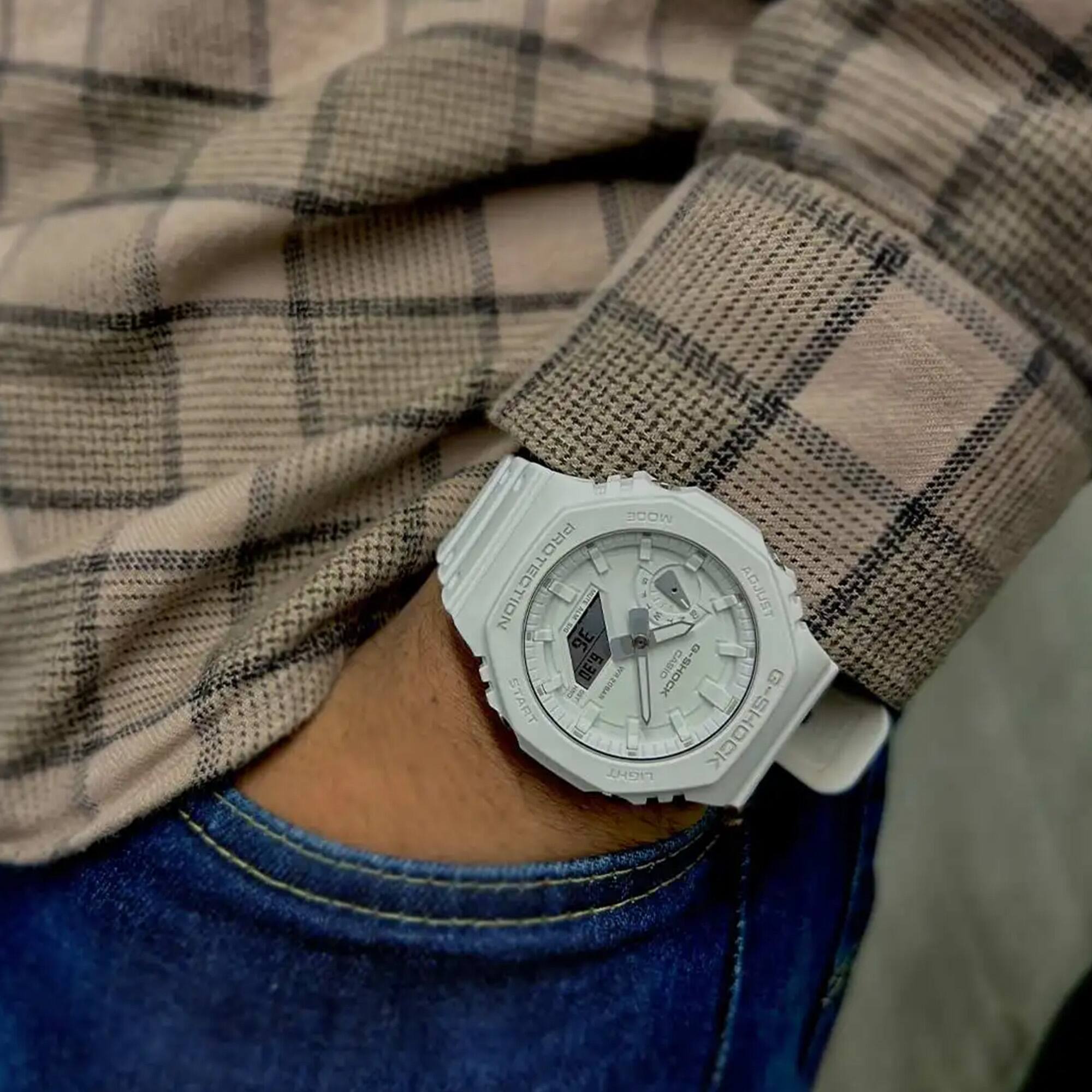 Casio G-Shock GA-2100-7A7ER