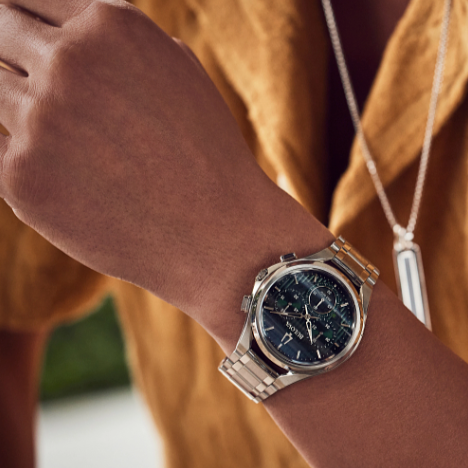 Bulova Curv Green Dial