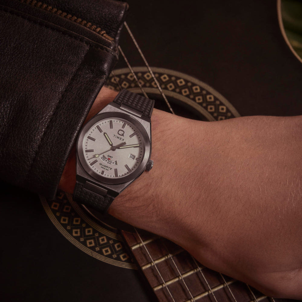 TIMEX Q Timex Continental GMT Rubber Strap