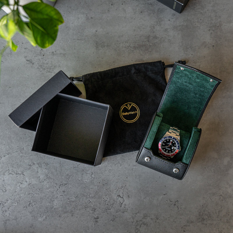 Personalized watch roll for one watch black green 
